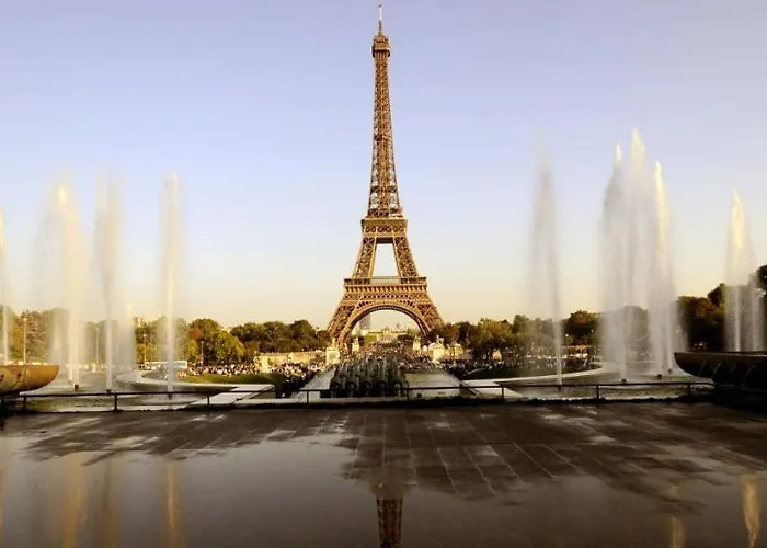 Eiffel Tower - Suffren *